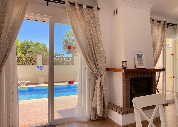 Вилла Madrid Private Pool Casasol Нерха