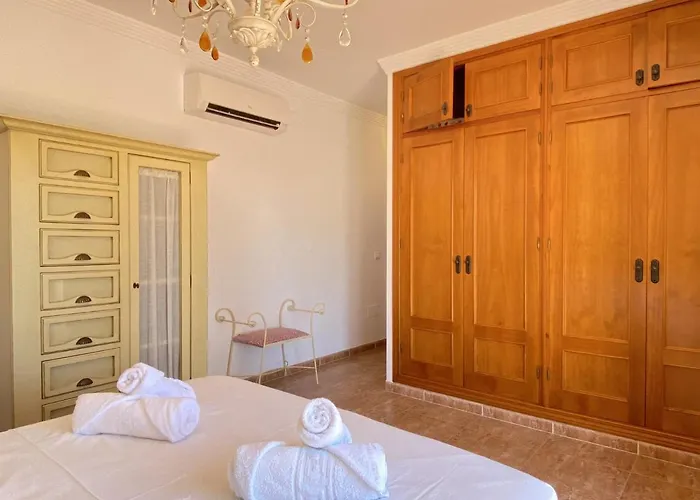 Madrid Private Pool Casasol Вилла Нерха